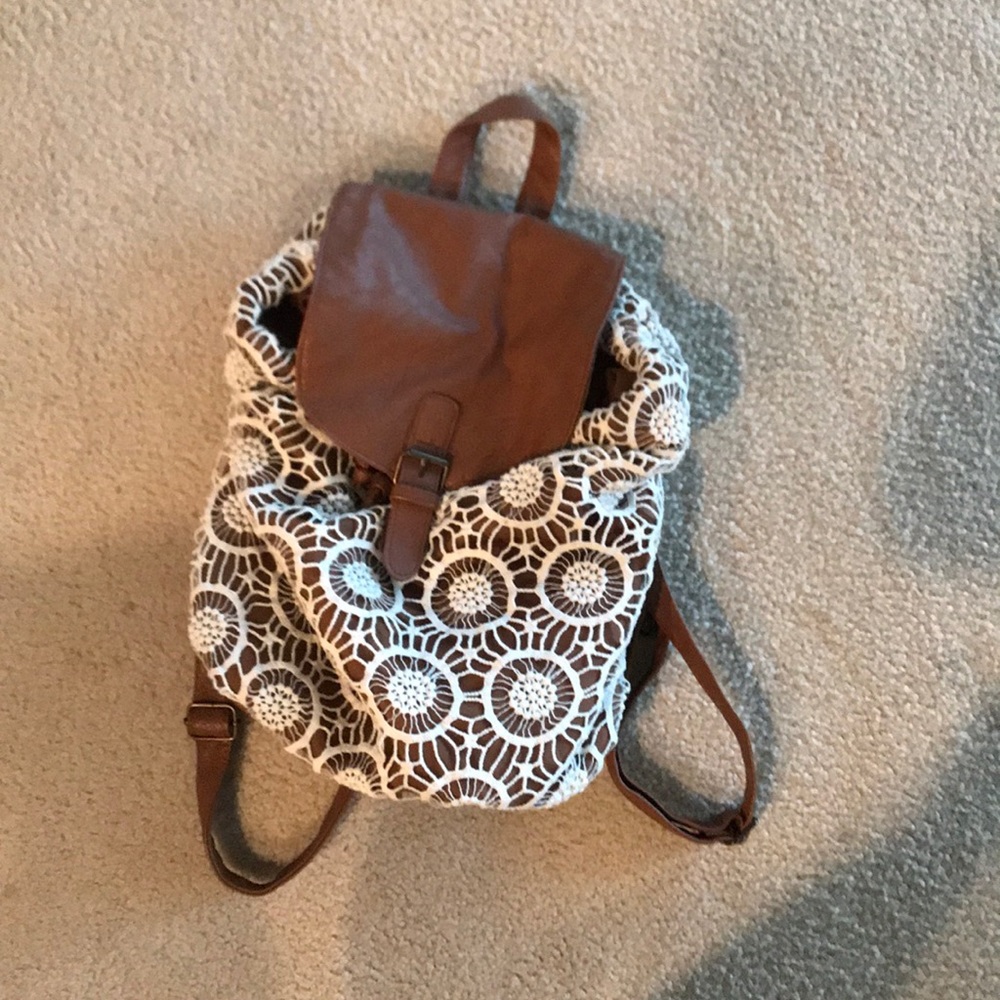 Backpack With String Detailing All Around. - image 1